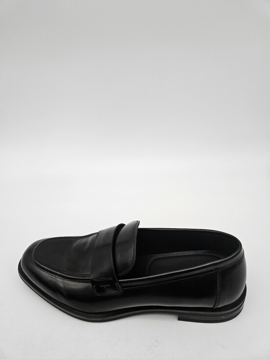 Stuart Weitzman Club Classic Loafer Men Black Sz 10M main image 9